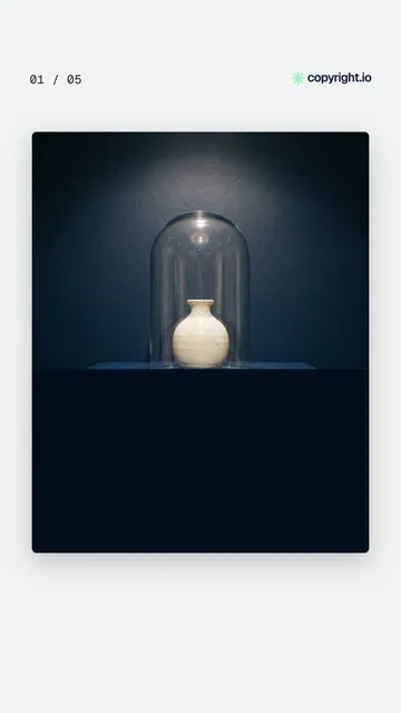 Video for copyright.io. Ad flipbook, 7.5 s, light palette.